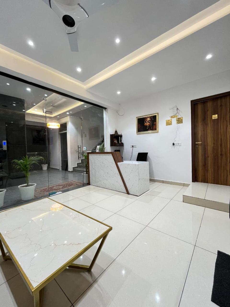 Hotel Platinum Inn Лудхиана Экстерьер фото