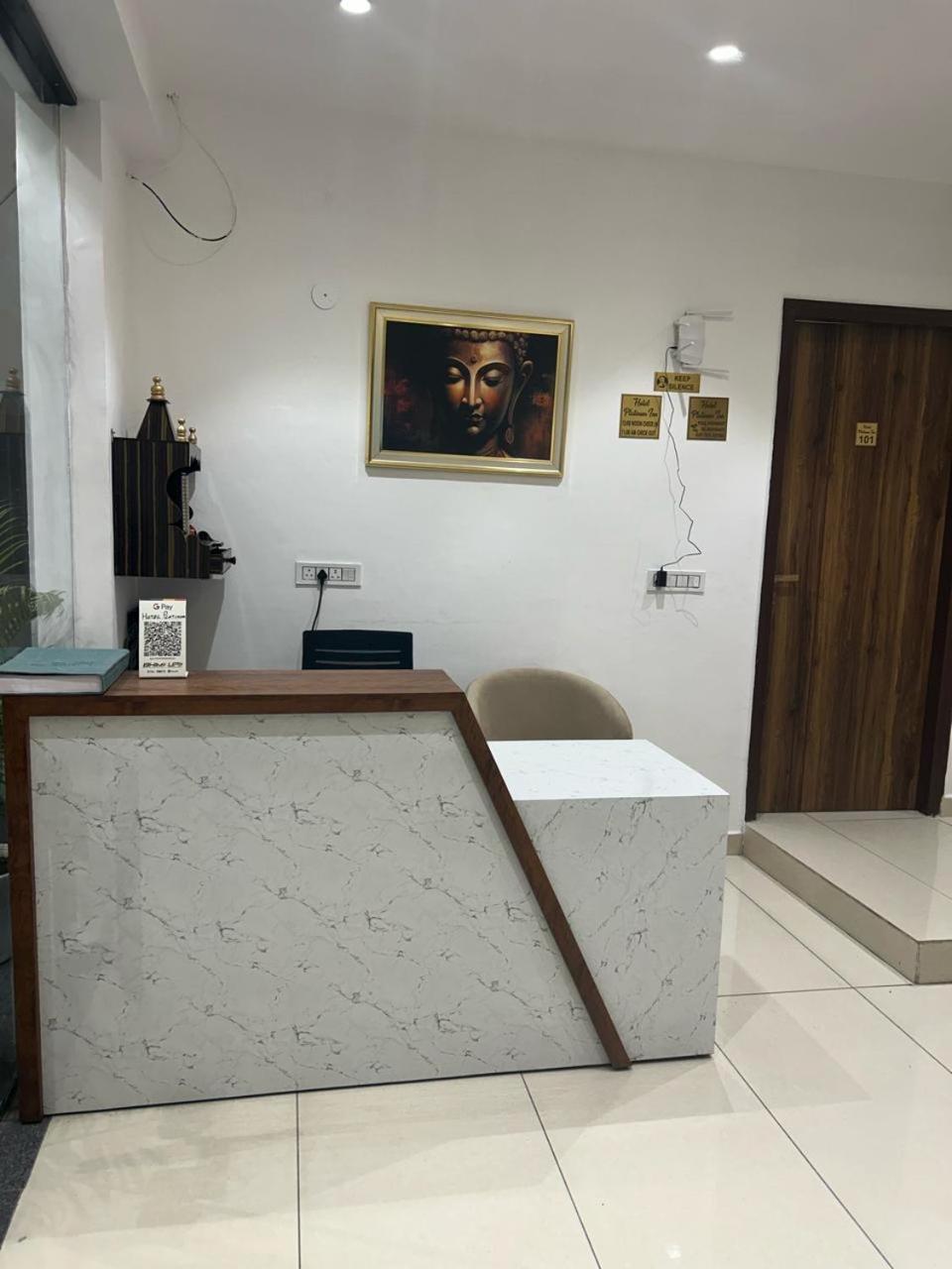 Hotel Platinum Inn Лудхиана Экстерьер фото